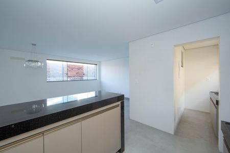 Apartamento à venda com 82m², 3 quartos e 2 vagas Apartamento à venda com 82m², 3 quartos e 2 vagasCOZINHA