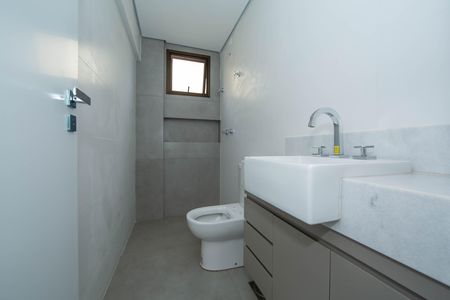 Apartamento à venda com 82m², 3 quartos e 2 vagas Apartamento à venda com 82m², 3 quartos e 2 vagasBANHEIRO3