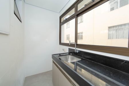 Apartamento à venda com 82m², 3 quartos e 2 vagas Apartamento à venda com 82m², 3 quartos e 2 vagasAREA DE SERVICO
