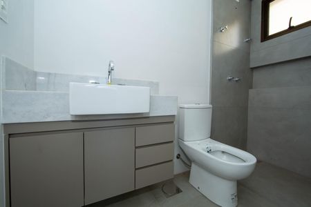 Apartamento à venda com 82m², 3 quartos e 2 vagas Apartamento à venda com 82m², 3 quartos e 2 vagasBANHEIRO2