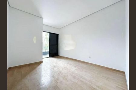Casa à venda com 137m², 3 quartos e 2 vagas