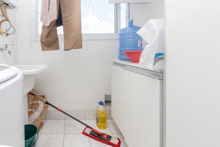 Apartamento à venda com 65m², 2 quartos e 1 vaga Apartamento à venda com 65m², 2 quartos e 1 vagaLavanderia