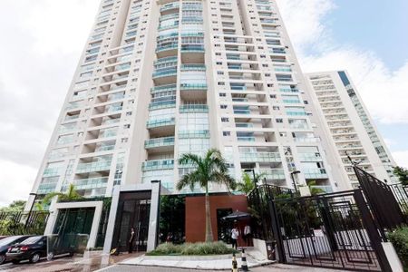 Apartamento à venda com 65m², 2 quartos e 1 vaga Apartamento à venda com 65m², 2 quartos e 1 vagaFachada