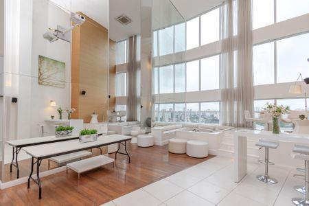Apartamento à venda com 65m², 2 quartos e 1 vaga Apartamento à venda com 65m², 2 quartos e 1 vagaSalão de Festas