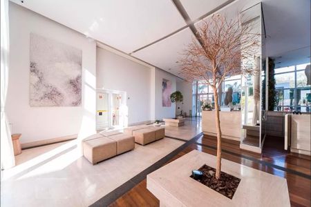 Apartamento à venda com 65m², 2 quartos e 1 vaga Apartamento à venda com 65m², 2 quartos e 1 vagaHall de Entrada