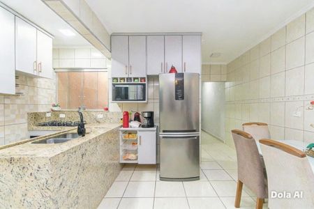 Casa à venda com 270m², 5 quartos e 2 vagas