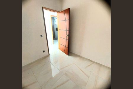 Apartamento à venda com 2 quartos, 37m² em Vila Marieta, São Paulo