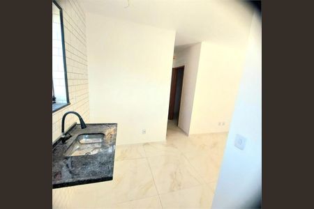 Apartamento à venda com 2 quartos, 37m² em Vila Marieta, São Paulo