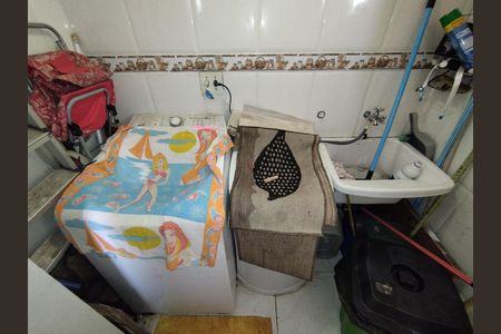 Apartamento à venda com 94m², 3 quartos e 2 vagas Apartamento à venda com 94m², 3 quartos e 2 vagasÁrea de Serviço