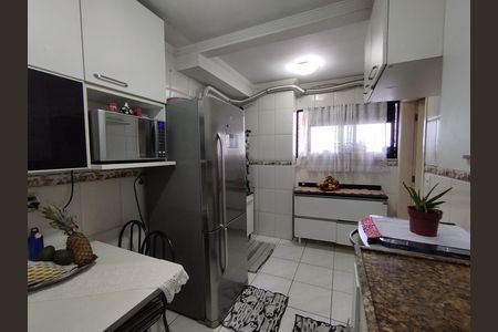 Apartamento à venda com 94m², 3 quartos e 2 vagas Apartamento à venda com 94m², 3 quartos e 2 vagasCozinha - Armários