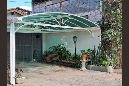 Casa à venda com 103m², 3 quartos e 3 vagas