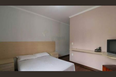 Casa à venda com 150m², 3 quartos e 4 vagas