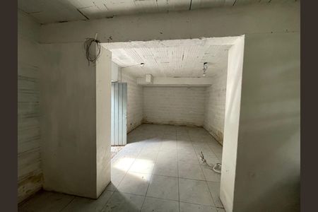 Casa para alugar com 149m², 2 quartos e 4 vagas Casa para alugar com 149m², 2 quartos e 4 vagasEdícula