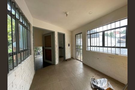 Casa para alugar com 149m², 2 quartos e 4 vagas Casa para alugar com 149m², 2 quartos e 4 vagasCorredor