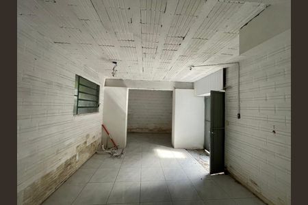 Casa para alugar com 149m², 2 quartos e 4 vagas Casa para alugar com 149m², 2 quartos e 4 vagasEdícula