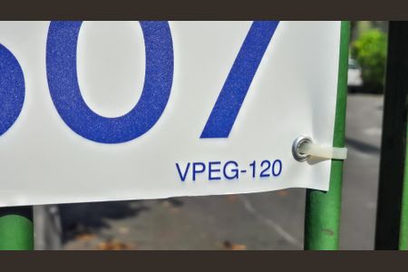 Casa para alugar com 305m², 3 quartos e 3 vagasPlaquinha 