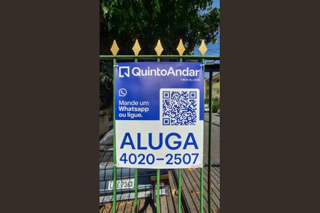 Casa para alugar com 305m², 3 quartos e 3 vagasPlaquinha 