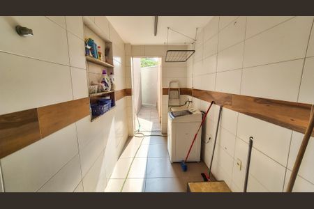 Casa para alugar com 305m², 3 quartos e 3 vagasÁrea de serviço 