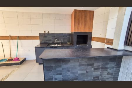 Casa para alugar com 305m², 3 quartos e 3 vagasÁrea Gourmet 1° Andar 