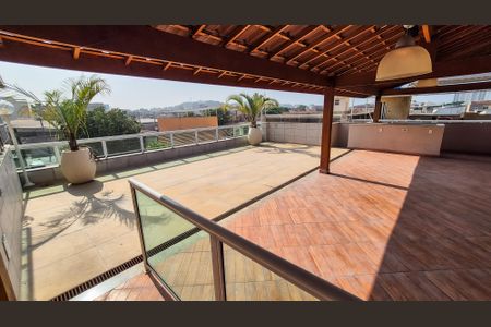Casa para alugar com 305m², 3 quartos e 3 vagasTerraço