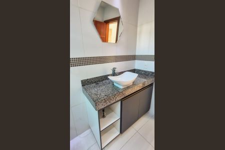 Casa para alugar com 305m², 3 quartos e 3 vagasBanheiro 3 -  2° andar 