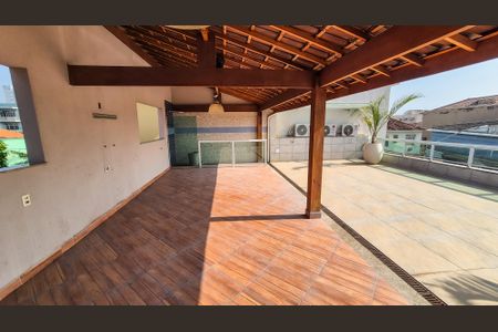 Casa para alugar com 305m², 3 quartos e 3 vagasTerraço