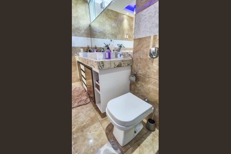 Casa para alugar com 305m², 3 quartos e 3 vagasBanheiro 2 - Quarto 3 - Suíte -  2° andar 