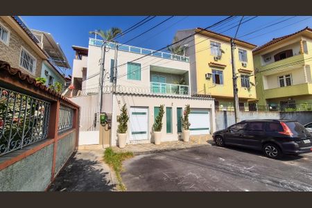 Casa para alugar com 305m², 3 quartos e 3 vagasFrente da Casa 