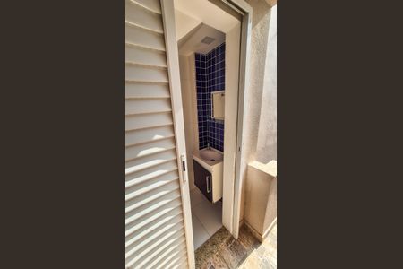 Casa para alugar com 305m², 3 quartos e 3 vagasBanheiro 4 