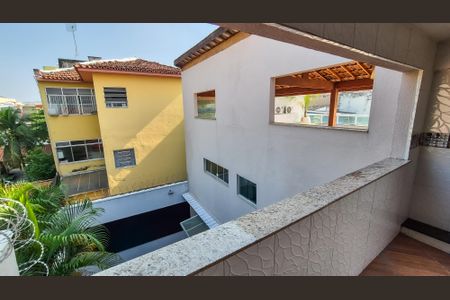 Casa para alugar com 305m², 3 quartos e 3 vagasÁrea gourmet - 2 Terraço - 3° andar 