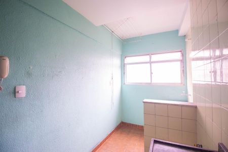 Apartamento para alugar com 45m², 2 quartos e 1 vaga Apartamento para alugar com 45m², 2 quartos e 1 vagaCozinha e Área de Serviço