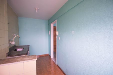 Apartamento para alugar com 45m², 2 quartos e 1 vaga Apartamento para alugar com 45m², 2 quartos e 1 vagaCozinha e Área de Serviço