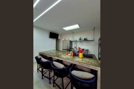 Casa para alugar com 160m², 3 quartos e 2 vagas