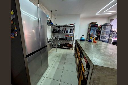 Casa para alugar com 160m², 3 quartos e 2 vagas