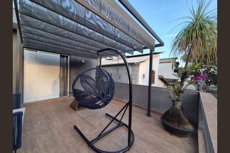 Casa para alugar com 160m², 3 quartos e 2 vagas