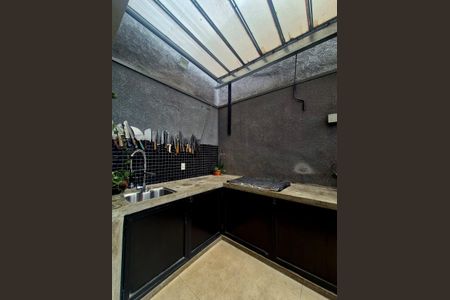 Casa para alugar com 160m², 3 quartos e 2 vagas