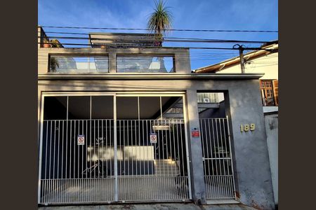 Casa para alugar com 3 quartos, 160m² em Jardim Juá, São Paulo