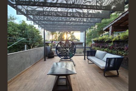Casa para alugar com 160m², 3 quartos e 2 vagas