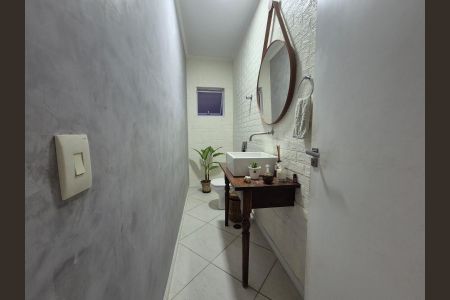 Casa para alugar com 160m², 3 quartos e 2 vagas