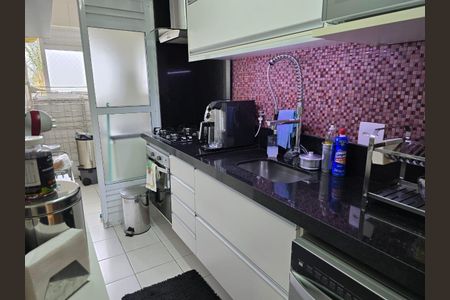 Apartamento à venda com 2 quartos, 79m² em Campestre, Santo André