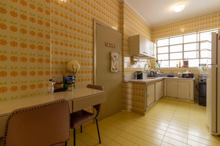 Apartamento à venda com 170m², 3 quartos e 2 vagas Apartamento à venda com 170m², 3 quartos e 2 vagasCozinha