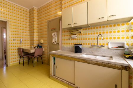 Apartamento à venda com 170m², 3 quartos e 2 vagas Apartamento à venda com 170m², 3 quartos e 2 vagasCozinha