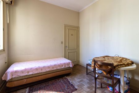 Apartamento à venda com 170m², 3 quartos e 2 vagas Apartamento à venda com 170m², 3 quartos e 2 vagasQuarto 3