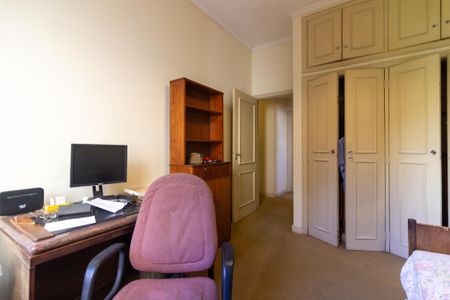 Apartamento à venda com 170m², 3 quartos e 2 vagas Apartamento à venda com 170m², 3 quartos e 2 vagasQuarto 2