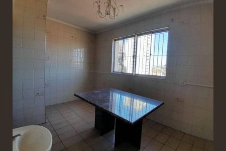 Casa à venda com 192m², 3 quartos e 3 vagas