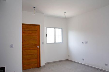 Sala de casa para alugar com 3 quartos, 74m² em Vila Uniao (zona Leste), São Paulo