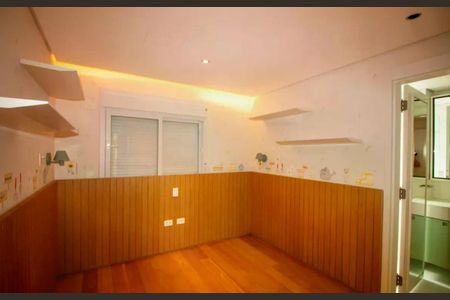 Apartamento à venda com 4 quartos, 250m² em Jardim Morumbi, São Paulo