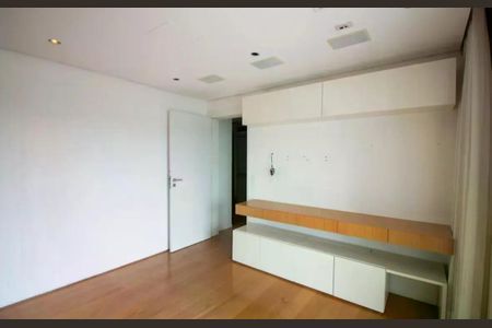 Apartamento à venda com 4 quartos, 250m² em Jardim Morumbi, São Paulo