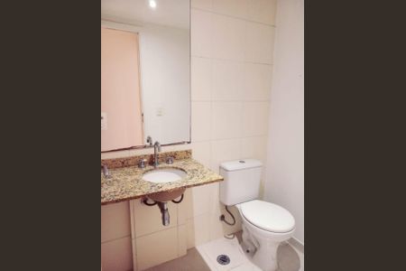 BANHEIRO de apartamento à venda com 3 quartos, 84m² em Quarta Parada, São Paulo