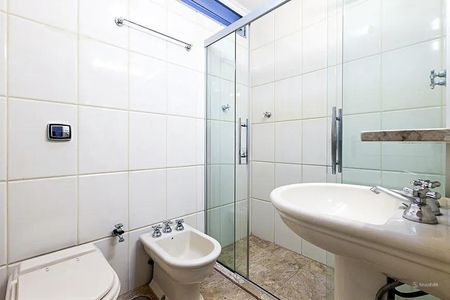 Apartamento para alugar com 4 quartos, 240m² em Cerqueira César, São Paulo